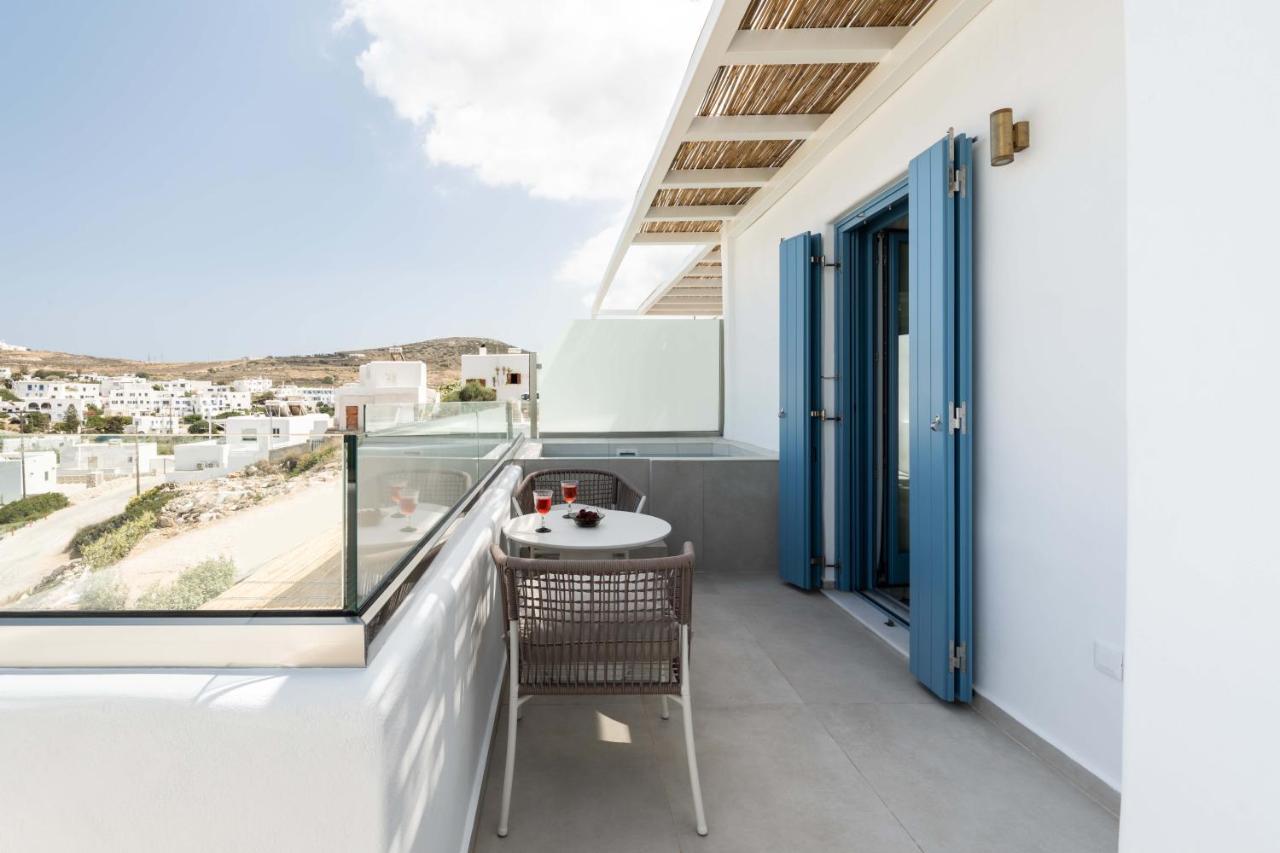 Aura Suites Paros Náousa Exterior foto